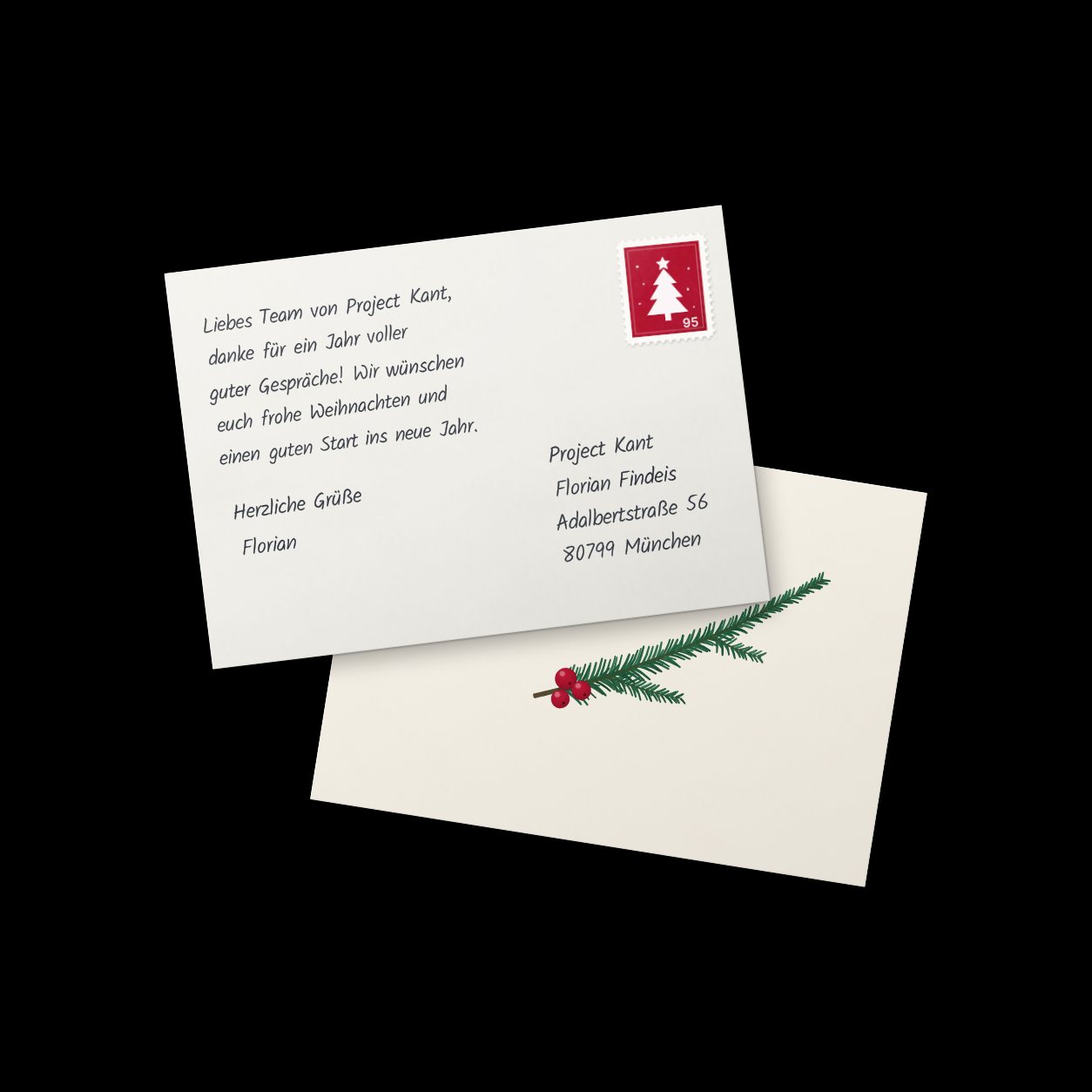 Produktillustration: Rückseite einer handgeschriebenen Weihnachtspostkarte mit Gruß, Anschrift und Briefmarke, dahinter die Vorderseite mit Tannenzweig, auf schwarzem Hintergrund.